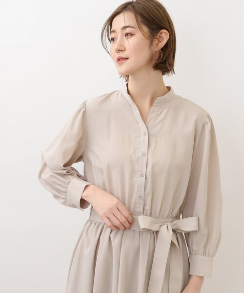 grove（グローブ）の「◆キレイ目＆リラクシーが叶うフィット＆フレアワンピース（ワンピース・レディース・ライトグリーン/ブラウン系その他/ライトベージュ・02/03/01/05/04）」の21枚目の写真