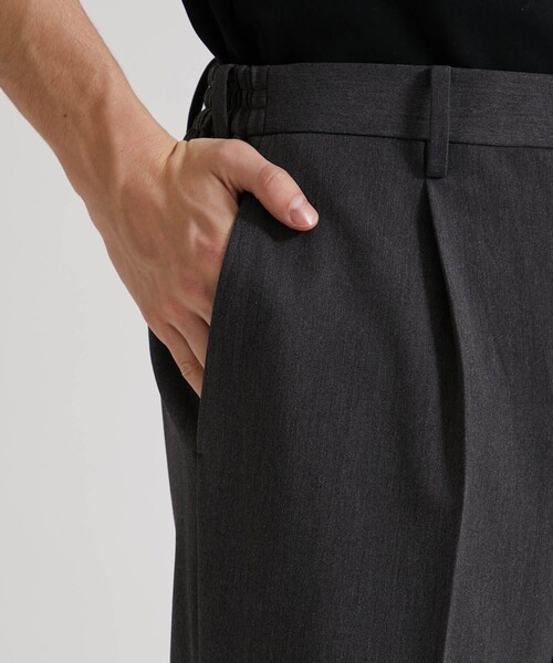 UNITED TOKYO（ユナイテッドトウキョウ）の「アウトラスト ワンタックスラックス（その他パンツ・メンズ・ブラック/ダークグレー/ライトベージュ・1/2/3）」の11枚目の写真