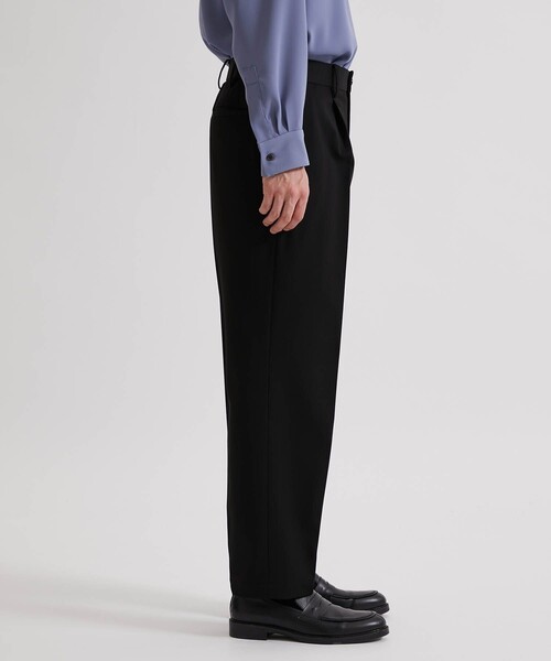 UNITED TOKYO（ユナイテッドトウキョウ）の「アウトラスト ワンタックスラックス（その他パンツ・メンズ・ブラック/ダークグレー/ライトベージュ・1/2/3）」の16枚目の写真