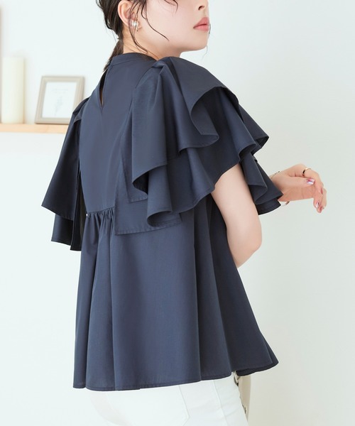 RUIRUE BOUTIQUE(ルイルエブティック)の「レイヤードケープ・キーネックブラウス | 半袖 キーネック トップス 体型カバー オフィスカジュアル ボリュームスリーブ レイヤード ケープ 通勤服 華やか ブラウス(シャツ/ブラウス・レディース・パープル/ネイビー/グレイッシュベージュ・LL/S/3L/M/L)」の14枚目の写真