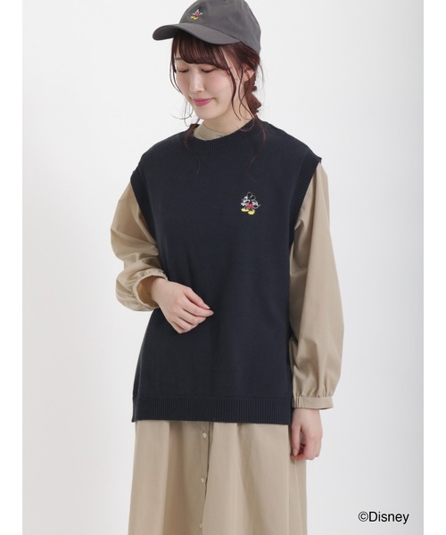 Samansa Mos2（サマンサ モスモス）の「【Disney】ミッキー/刺繍入ニットベスト（ベスト・レディース・ブラック/イエロー/キナリ・ﾌﾘ-）」の2枚目の写真