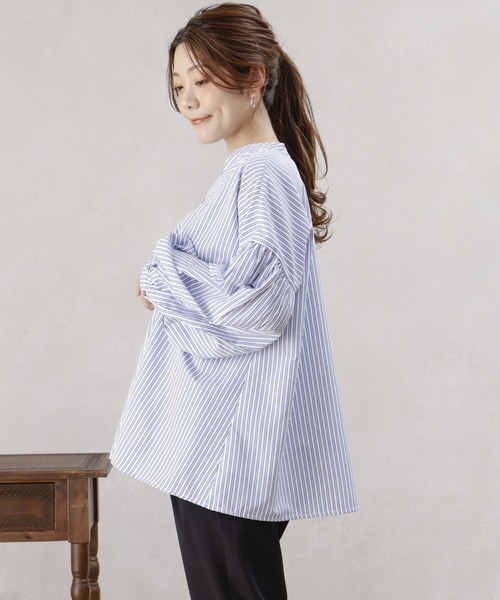Chez toi(シェトワ)の「スリットネック袖ボリュームブラウス(シャツ/ブラウス・レディース・カーキ/オフホワイト/ブルー/ネイビー・FREE)」の6枚目の写真