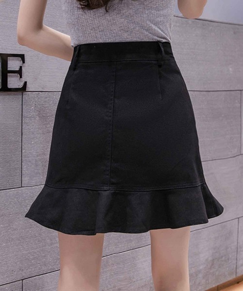 SPIGA（スピーガ）の「裾ﾌﾘﾙﾐﾆｽｶｰﾄ（スカート・レディース・ホワイト/ブラック・MEDIUM/SMALL）」の8枚目の写真