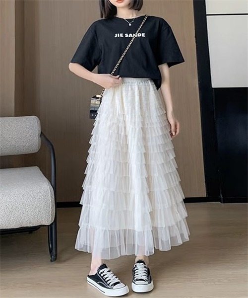 Dream garden（ドリームガーデン）の「チュールフリル ボリュームロングスカート（スカート・レディース・ベージュ/カーキ/ピンク/ブラック/ホワイト・FREE）」の11枚目の写真