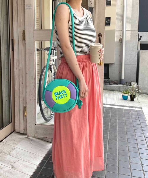 NANEA(ナネア)の「ポシェットショルダー ビーチバッグショルダー(ショルダーバッグ・レディース・グリーン/ブルー・フリー)」の4枚目の写真