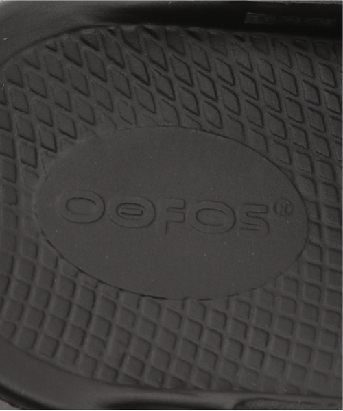 OOFOS（ウーフォス）の「《追加》【OOFOS/ウーフォス】OOriginal：サンダル（サンダル・レディース・カーキ/ブラック/チャコールグレー/ベージュ系その他・22cm/23cm/24cm/25cm）」の22枚目の写真