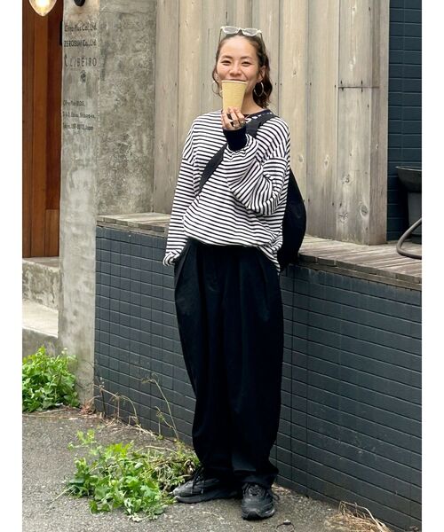 Ungrid(アングリッド)の「【WEB限定】スリーブボリュームワッフルロングスリーブTee(Tシャツ/カットソー・レディース・チャコールグレー/ネイビー/レッド/ピンク/グリーン/アイボリー・FREE)」の8枚目の写真