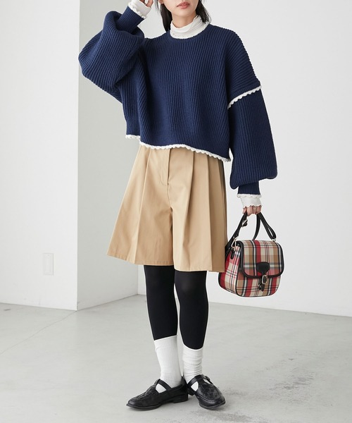 BONLECILL(ボンルシール)の「配色フリルボリュームスリーブクロップドニットプルオーバー(ニット/セーター・レディース・ネイビー/サックスブルー/アイボリー/ベージュ・FREE)」の22枚目の写真