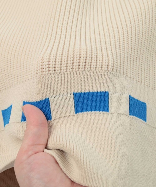miette（ミエット）の「ｽﾃｯﾁ風ﾌﾛﾝﾄｼﾞｯﾌﾟﾊｲﾈｯｸﾍﾞｽﾄ（ニット/セーター・レディース・ブラック/アイボリー・FREE）」の15枚目の写真