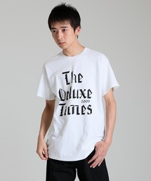 THE DELUXE TIME TEE