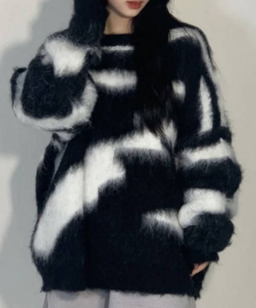 Ritzy(リッツィー)の「ニュアンス柄 ジャガードニット(ニット/セーター・レディース・ブラック・L/XL/M)」の3枚目の写真