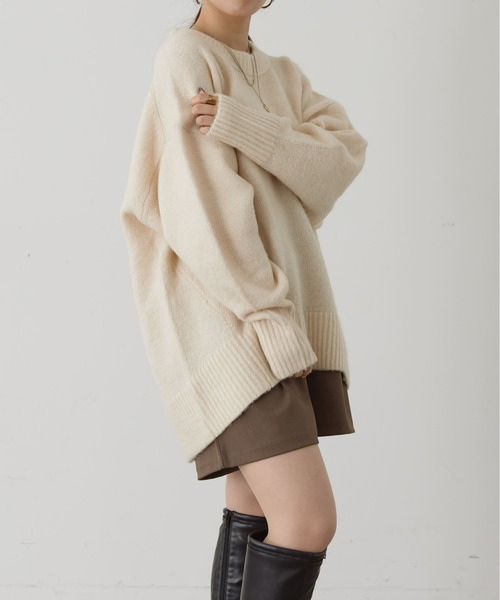 Thevon(ゼボン)の「ヤクライクBIGシルエットクルーニット(ニット/セーター・レディース・キャメル/アイボリー/サックスブルー/チャコールグレー/ライム・FREE)」の15枚目の写真