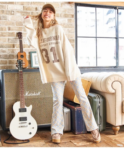 anap mimpi(アナップミンピ)の「レトロフラワーニットソーフレアパンツ(その他パンツ・レディース・ベージュ/グリーン・FREE)」の13枚目の写真