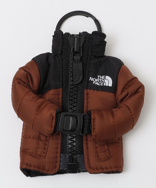 THE NORTH FACE（ザノースフェイス）の「THE NORTH FACE: MINI NUPTSE JACKET（チャーム・メンズ・ブラック/オリーブ/ピンク/ブラウン・ONE SIZE）」の2枚目の写真