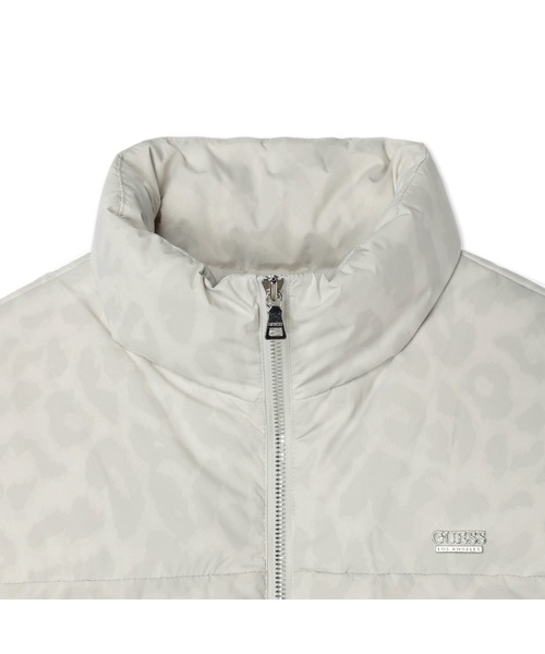Guess（ゲス）の「Logo Down Jacket（ダウンジャケット/コート・レディース・アイボリー/ブラック・X-SMALL/SMALL）」の4枚目の写真