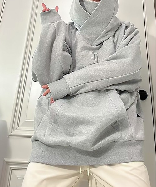 BLANC FICELLE（ブランフィセル）の「クロスデザイン　フード　パーカー.（パーカー・メンズ・グレー/ブラック・M/XL/XX-LARGE/L）」の6枚目の写真