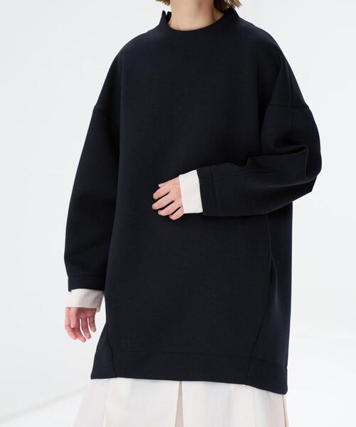 LANVIN en Bleu(ランバンオンブルー)の「プリーツコンビダンボールワンピース(ワンピース・レディース・ネイビー/ブラック・38/36)」の12枚目の写真