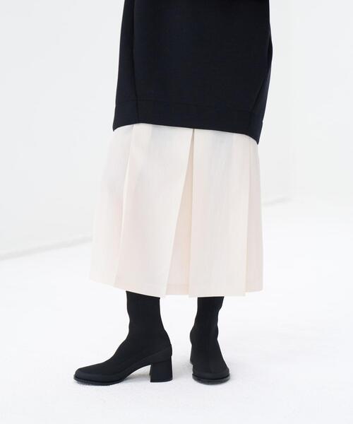 LANVIN en Bleu(ランバンオンブルー)の「プリーツコンビダンボールワンピース(ワンピース・レディース・ネイビー/ブラック・38/36)」の13枚目の写真