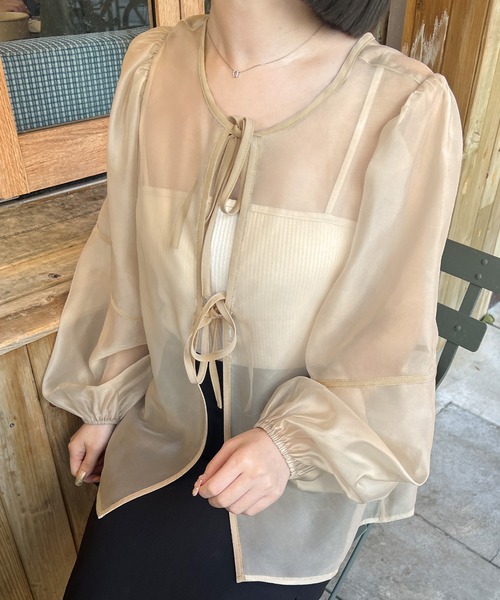 じゅり♡ 美品♡ ELLIE ハーフボリュームスリーブSH ボリュームスリーブショートニット【WHITE】 – ELLIE