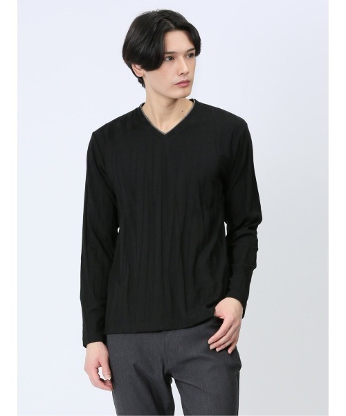m.f.editorial(エムエフエディトリアル)の「リンクスジャガードストライプ フェイクVネック長袖Tシャツ(Tシャツ/カットソー・メンズ・ブラック/ホワイト・LARGE/MEDIUM/X-LARGE)」の2枚目の写真
