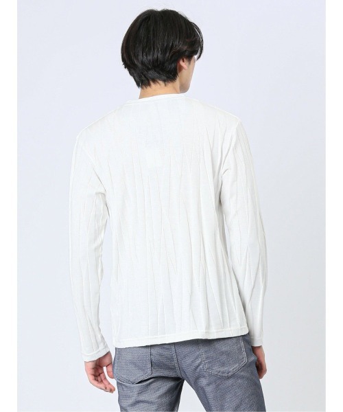 m.f.editorial(エムエフエディトリアル)の「リンクスジャガードストライプ フェイクVネック長袖Tシャツ(Tシャツ/カットソー・メンズ・ブラック/ホワイト・LARGE/MEDIUM/X-LARGE)」の4枚目の写真