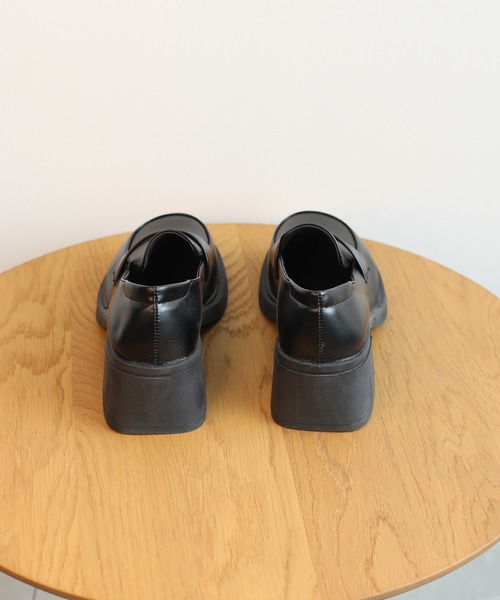 shoes365(シューズスリーシックスファイヴ)の「【shoes365】ハイヒール 厚底スクエアトウ・ローファー(ローファー・レディース・ブラック系その他2/ブラック系その他・24.0cm/24.5cm/22.5cm/23.5cm/23.0cm)」の16枚目の写真