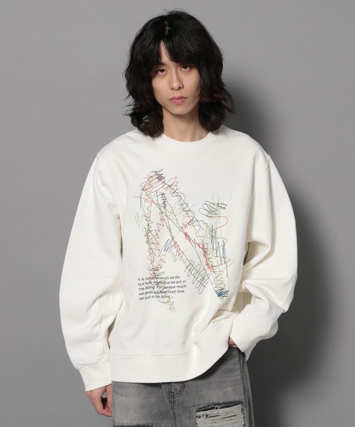 Anui（アニュイ）の「【UNISEX/2サイズ展開】アートステッチロゴスウェット（スウェット・レディース・ブルー/オフホワイト/ブラック・MEDIUM/LARGE）」の11枚目の写真