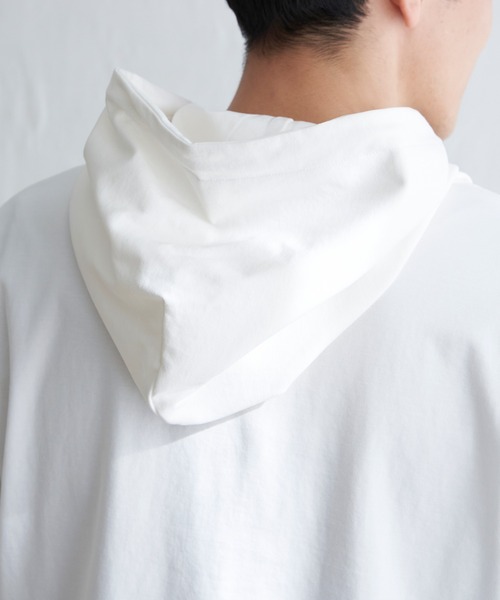 ikka（イッカ）の「【接触冷感／抗菌防臭】GOKU楽セイケツ5分袖パーカー（パーカー・メンズ・グレー/ブルー/ホワイト/グリーン/ネイビー・S/M/L/XL）」の8枚目の写真