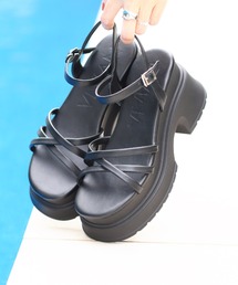 アンクルストラップ」に該当するサンダル（厚底）ファッション