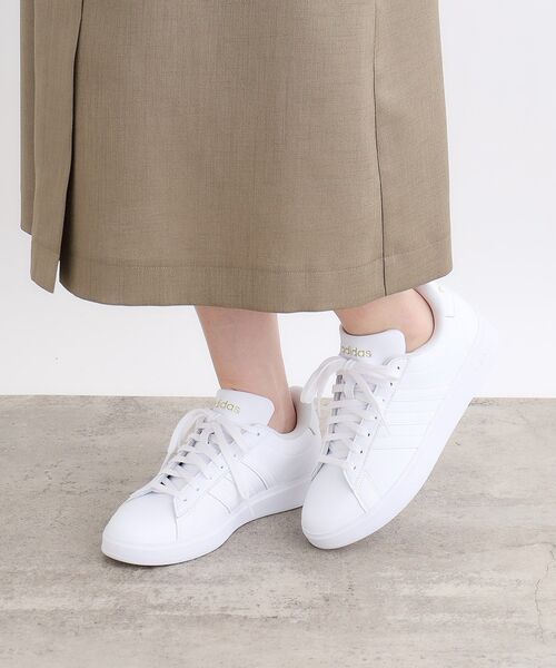 adidas(アディダス)の「adidas GRANDOCORT2.0w(スニーカー・レディース・ホワイト・35/45)」の7枚目の写真