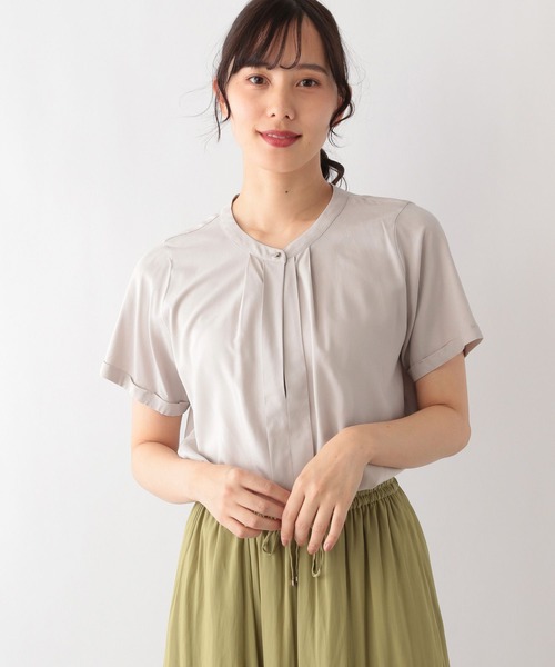 GLOBAL WORK(グローバルワーク)の「さらさらリラックス2WAYタック半袖/987190(シャツ/ブラウス・レディース・ライトグレー/ベージュ系1/ライトブルー/ホワイト×ブラック/ストライプ/ネイビー・MEDIUM/LARGE)」の19枚目の写真