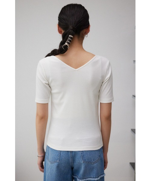 AZUL by moussy(アズールバイマウジー)の「2WAYリブトップス(Tシャツ/カットソー・レディース・オフホワイト/グレー/ブラック・SMALL/MEDIUM)」の9枚目の写真