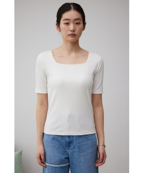 AZUL by moussy(アズールバイマウジー)の「2WAYリブトップス(Tシャツ/カットソー・レディース・オフホワイト/グレー/ブラック・SMALL/MEDIUM)」の7枚目の写真