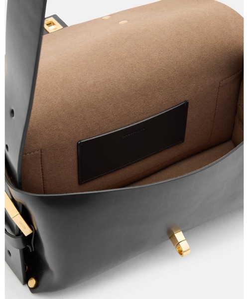 ALLSAINTS（オールセインツ）の「MIRO TURN LOCK LEATHER SATCHEL BAG | MIRO ターン ロック レザー サッチェル バッグ（ショルダーバッグ・レディース・ブラック・ONE SIZE）」の3枚目の写真