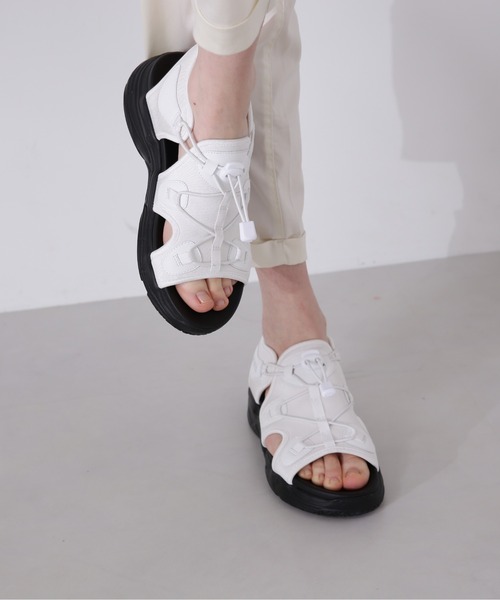 AVIREX（アヴィレックス）の「【直営店限定】SPORTY SANDAL/スポーティーサンダル（サンダル・レディース・オリーブ/ホワイト/ブラック・24/23/25）」の14枚目の写真