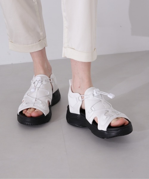 AVIREX（アヴィレックス）の「【直営店限定】SPORTY SANDAL/スポーティーサンダル（サンダル・レディース・オリーブ/ホワイト/ブラック・24/23/25）」の16枚目の写真