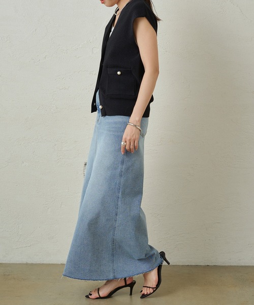 LOUNGEDRESS（ラウンジドレス）の「パール釦フレンチカーディガン