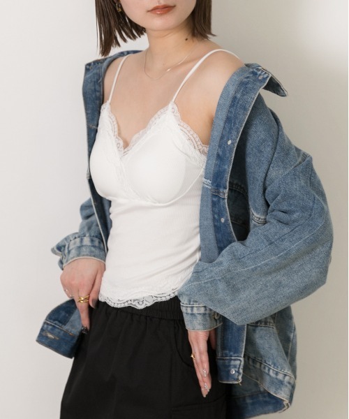 ad thie（アドティエ）の「カップ付き レースキャミソール（キャミソール・レディース・オフホワイト/ブラック/ブラウン・FREE）」の21枚目の写真