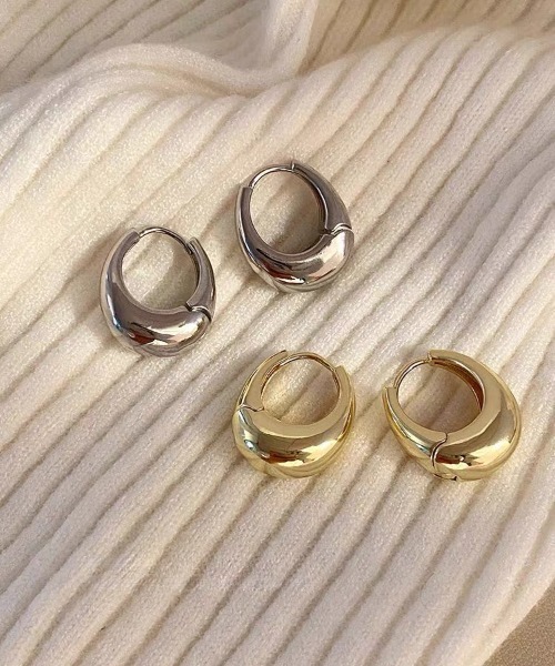 E&C closet…(イーアンドシークローゼット)の「ボリュームフープピアス(ピアス(両耳用)・レディース・ゴールド/シルバー・FREE)」の20枚目の写真