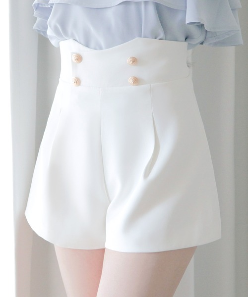 Julia Boutique（ジュリアブティック）の「ダブルボタンハイウエストショートパンツ/24048（その他パンツ・レディース・ブラック/ホワイト・ONE）」の2枚目の写真