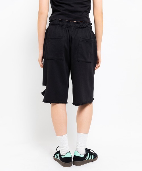 atmos pink(アトモスピンク)の「atmos pink Damaged Half Sweat Pants / アトモス ピンク ダメージ ハーフ スウェットパンツ(スウェットパンツ・レディース・ウッドランド/グレー/ブラック・FREE)」の10枚目の写真