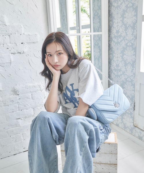 ANDGEEBEE（アンジービー）の「UNISEX デニムパッチTシャツ（Tシャツ/カットソー・レディース・グレー/ブラック・FREE）」の11枚目の写真