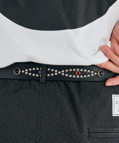 EFFECTEN(エフェクテン)の「【EFFECTEN】UTILITY Studs Leather Belt(ベルト・メンズ・ブラック・3/2)」の2枚目の写真