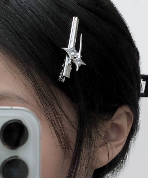 almo（アルモ）の「クロスダイヤスターヘアピン(BQ)（ヘアピン・レディース・シルバー・FREE）」の4枚目の写真