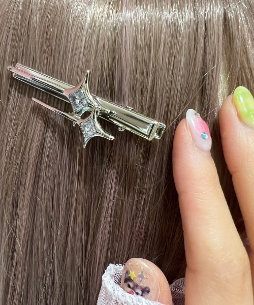 almo（アルモ）の「クロスダイヤスターヘアピン(BQ)（ヘアピン・レディース・シルバー・FREE）」の9枚目の写真