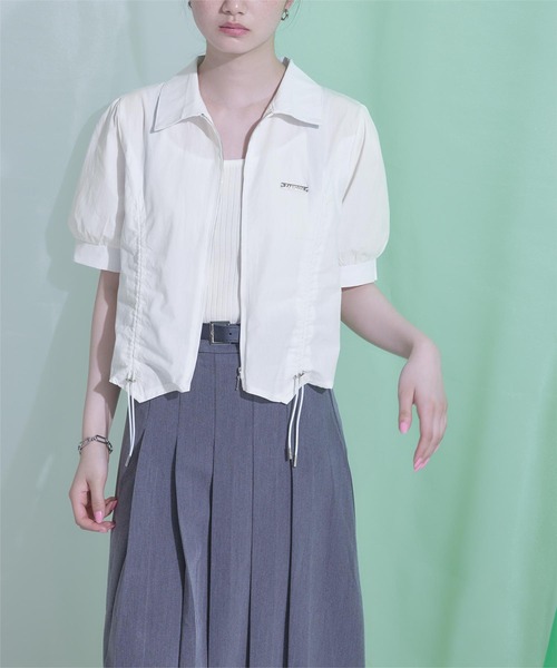 miette（ミエット）の「フロントジップドロスト半袖シャツ（シャツ/ブラウス・レディース・ピンク/オフホワイト/ライトブルー・FREE）」の4枚目の写真