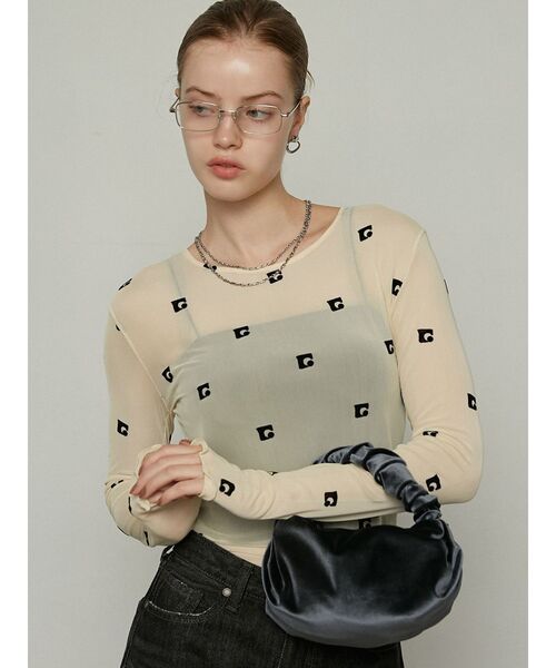 EMODA(エモダ)の「ギャザーハンドポーチバッグ(ハンドバッグ・レディース・カーキ/グレー/ブラック・FREE)」の13枚目の写真