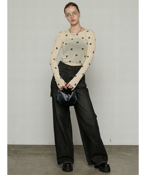 EMODA(エモダ)の「ギャザーハンドポーチバッグ(ハンドバッグ・レディース・カーキ/グレー/ブラック・FREE)」の14枚目の写真