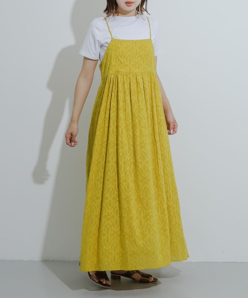 SENSE OF PLACE by URBAN RESEARCH（センスオブプレイスバイアーバンリサーチ）の「インドジャガードキャミワンピース（ワンピース・レディース・オフホワイト/イエロー/ブラック・S/ONE）」の11枚目の写真