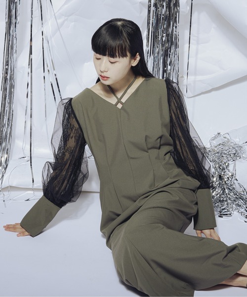 Ezick（エジック）の「Tulle layered タックカーブドレス（ドレス・レディース・ブラック/ライトカーキ・SMALL/MEDIUM）」の9枚目の写真